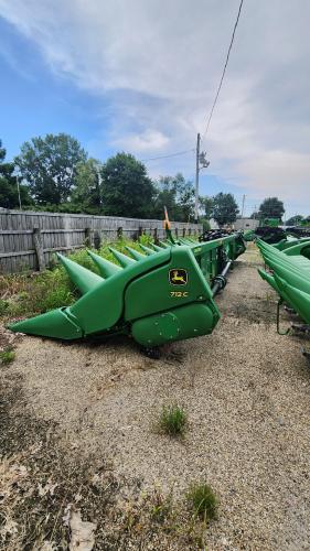 John Deere 712C