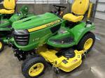 John Deere X758