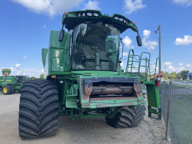 John Deere S780