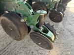 John Deere 1775