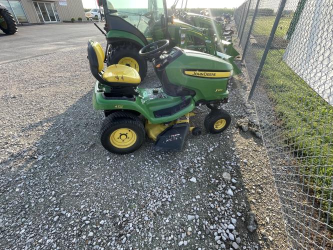John Deere X304