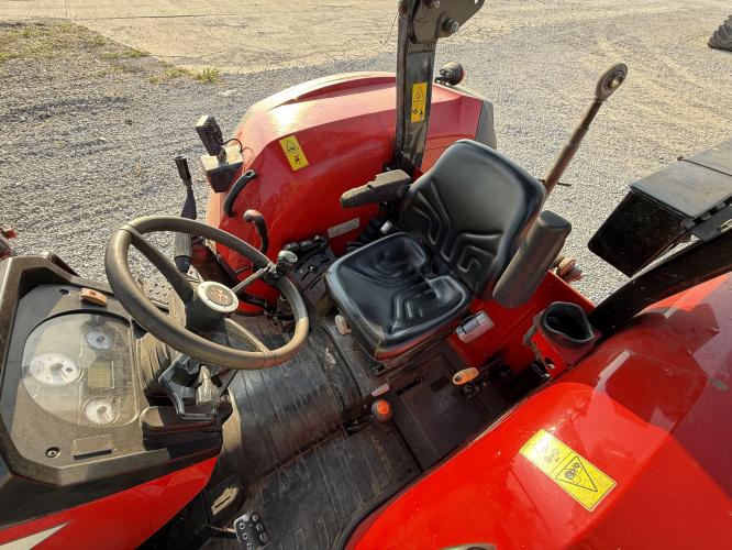 Massey Ferguson 4710