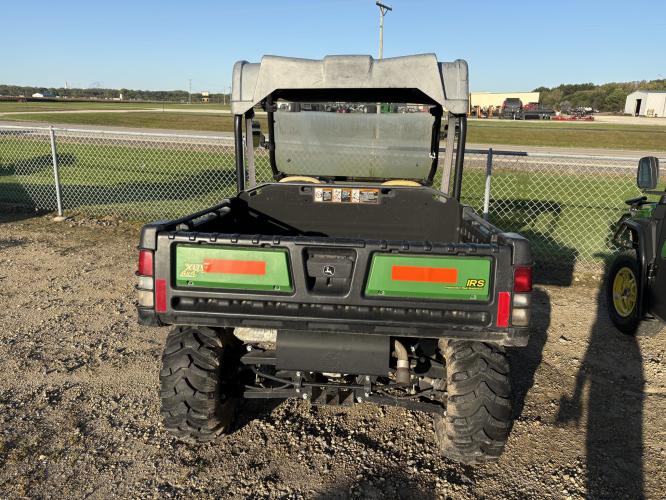 John Deere XUV 825I GREEN