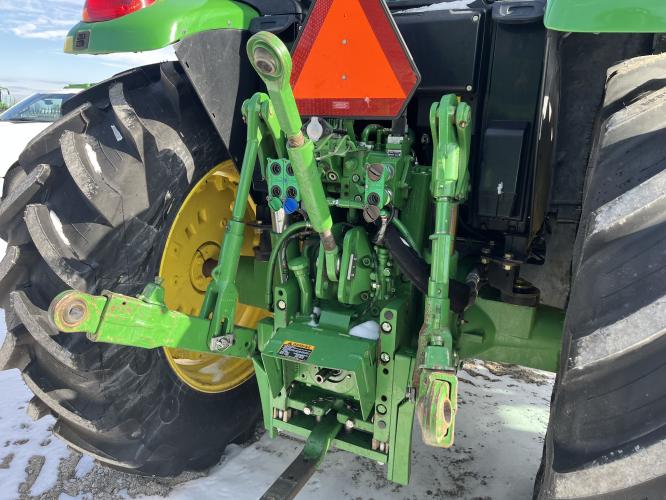 John Deere 6115M