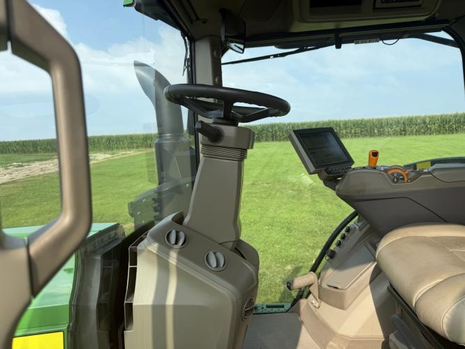 John Deere 8R 410