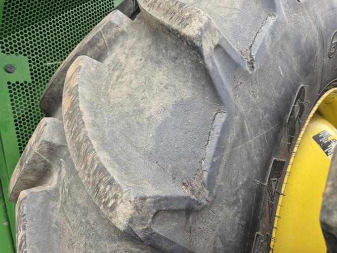 John Deere S780