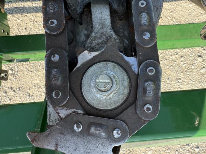 John Deere 708C