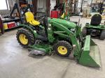 John Deere 2320