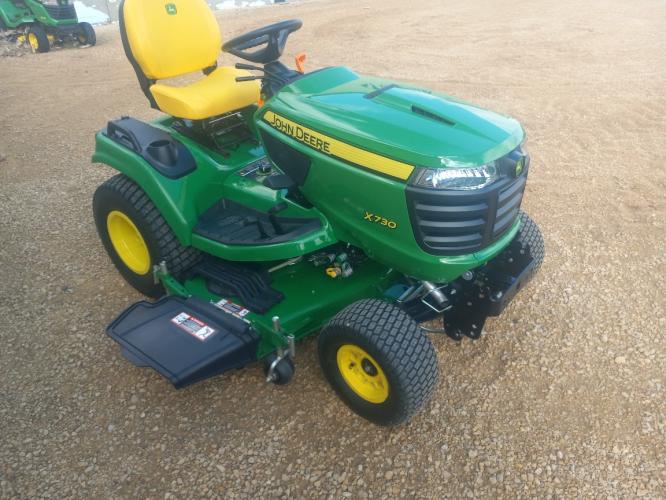 John Deere X730