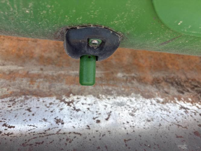 John Deere 635F