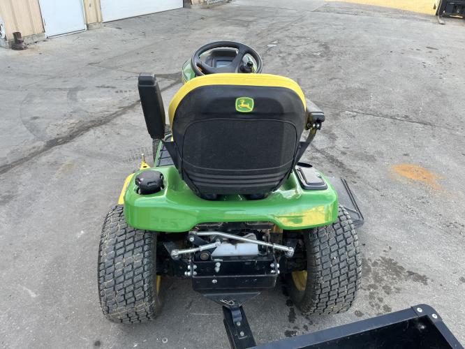 John Deere X394