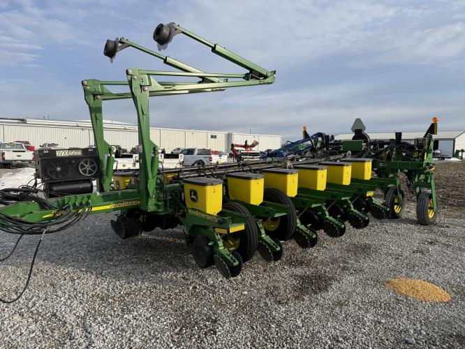 John Deere 1770NT