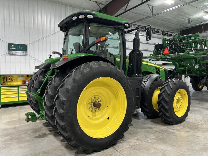 John Deere 8295R