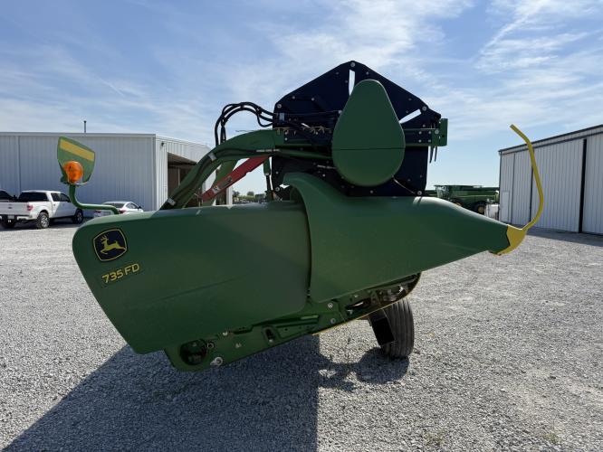 John Deere 735FD