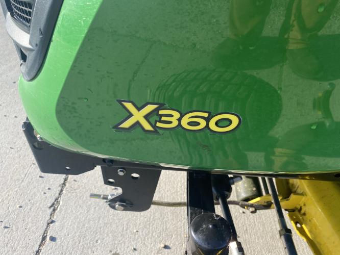 John Deere X360