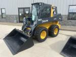John Deere 320G
