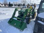 John Deere 2032R