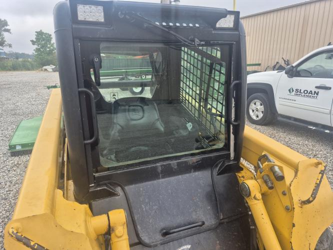 John Deere 250-II
