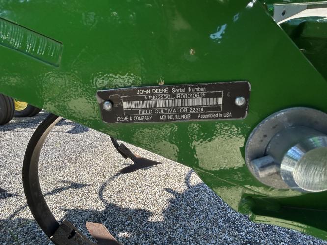 John Deere 2230LL