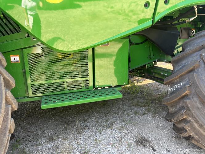 John Deere S780