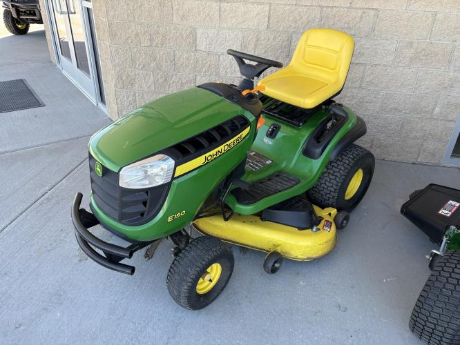 John Deere E150