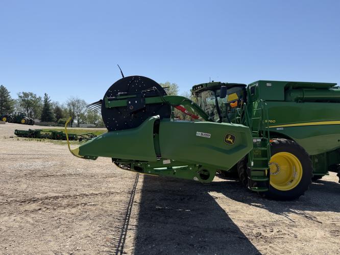 John Deere RD35F