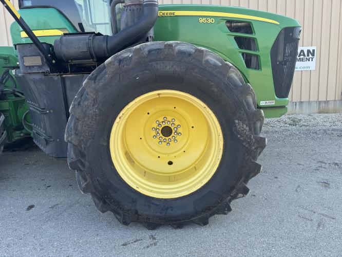 John Deere 9530