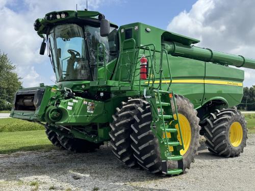 2024 John Deere S780