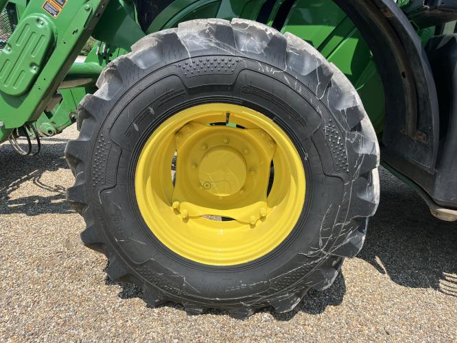 John Deere 6115R