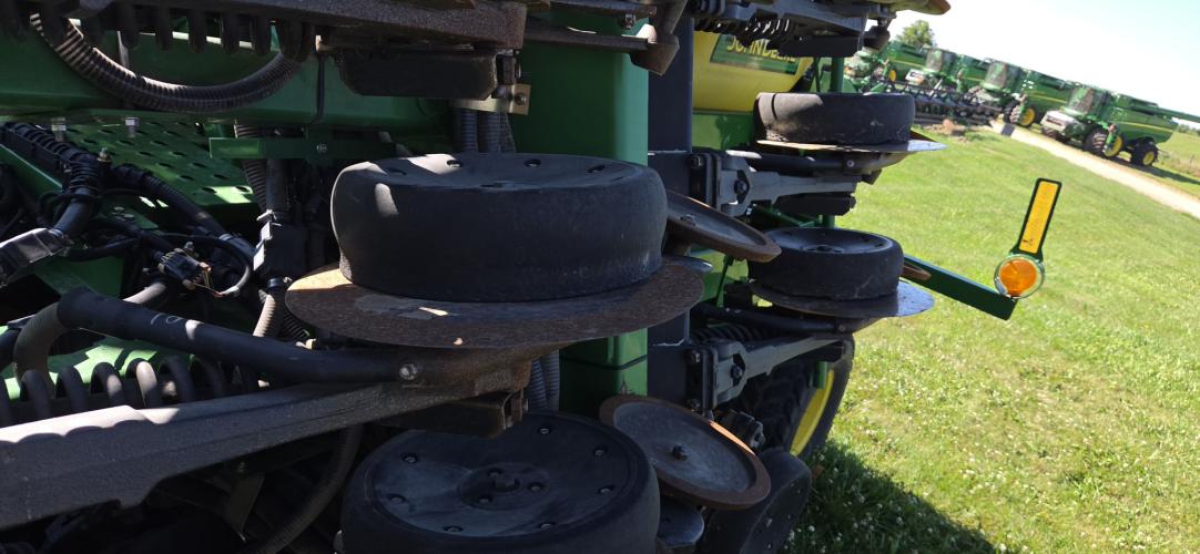 John Deere 1990