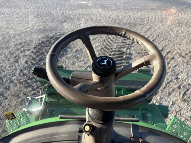 John Deere S790