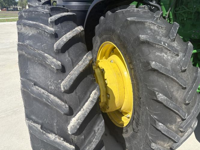 John Deere 8400R