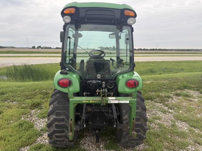 John Deere 3720