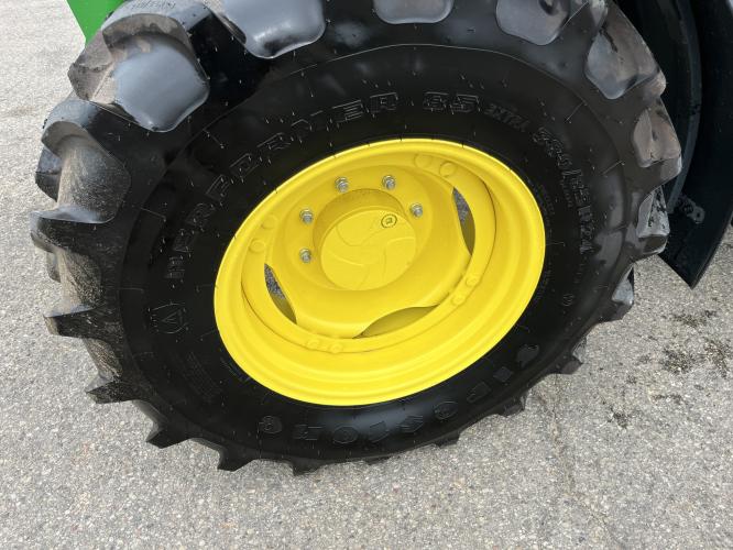 John Deere 6130M