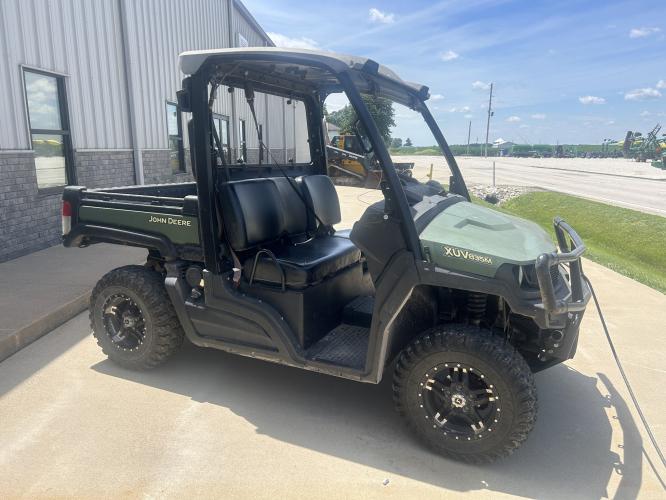 John Deere XUV 835M