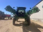 John Deere R4044
