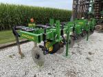 John Deere 2100