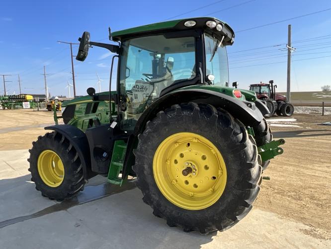 John Deere 6R 120