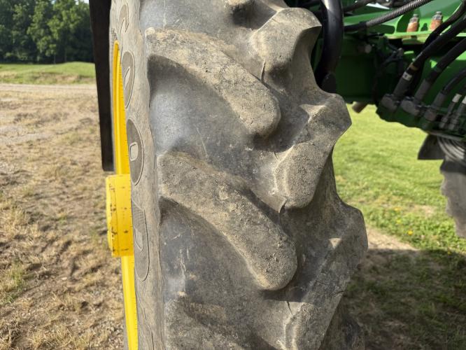 John Deere 612R