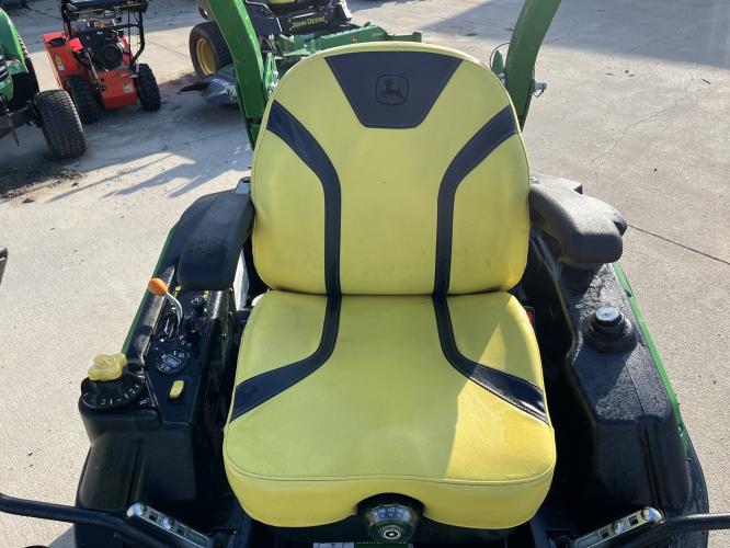 John Deere Z930R