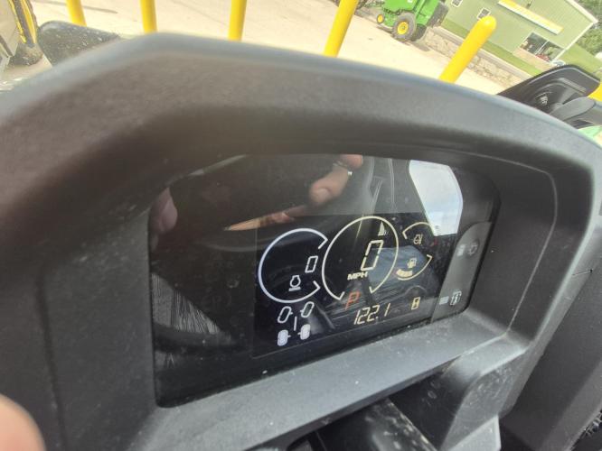 John Deere XUV 835M