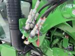 John Deere 5055E