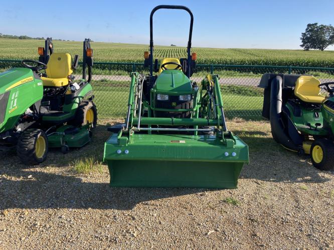 John Deere 1025R