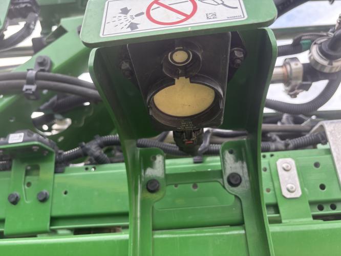 John Deere 412R