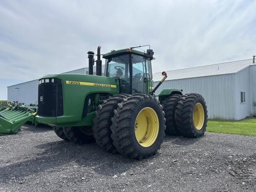 2000 John Deere 9300