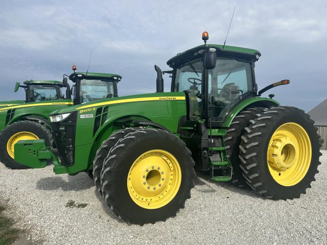 John Deere 8400R
