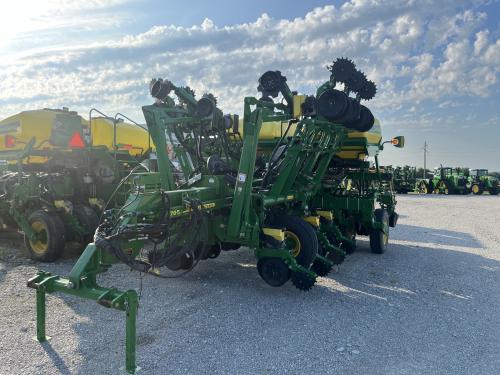 2015 John Deere 1795