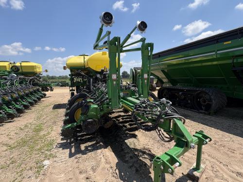 2021 John Deere 1775NT