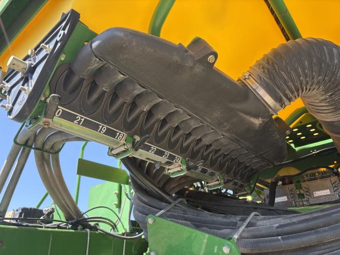 John Deere 1790