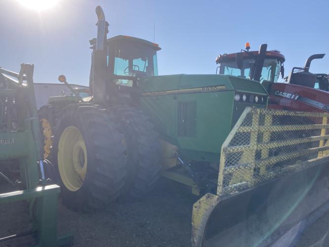 John Deere 8970